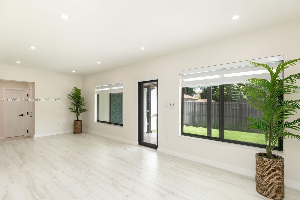 Empty room, Interior, Marble, Recessed Lighting, Wood Texture Flooring