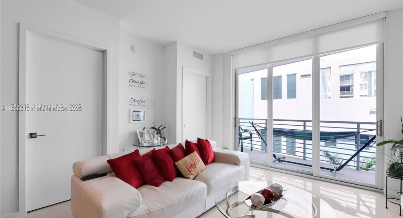 Interior, Living room, Water