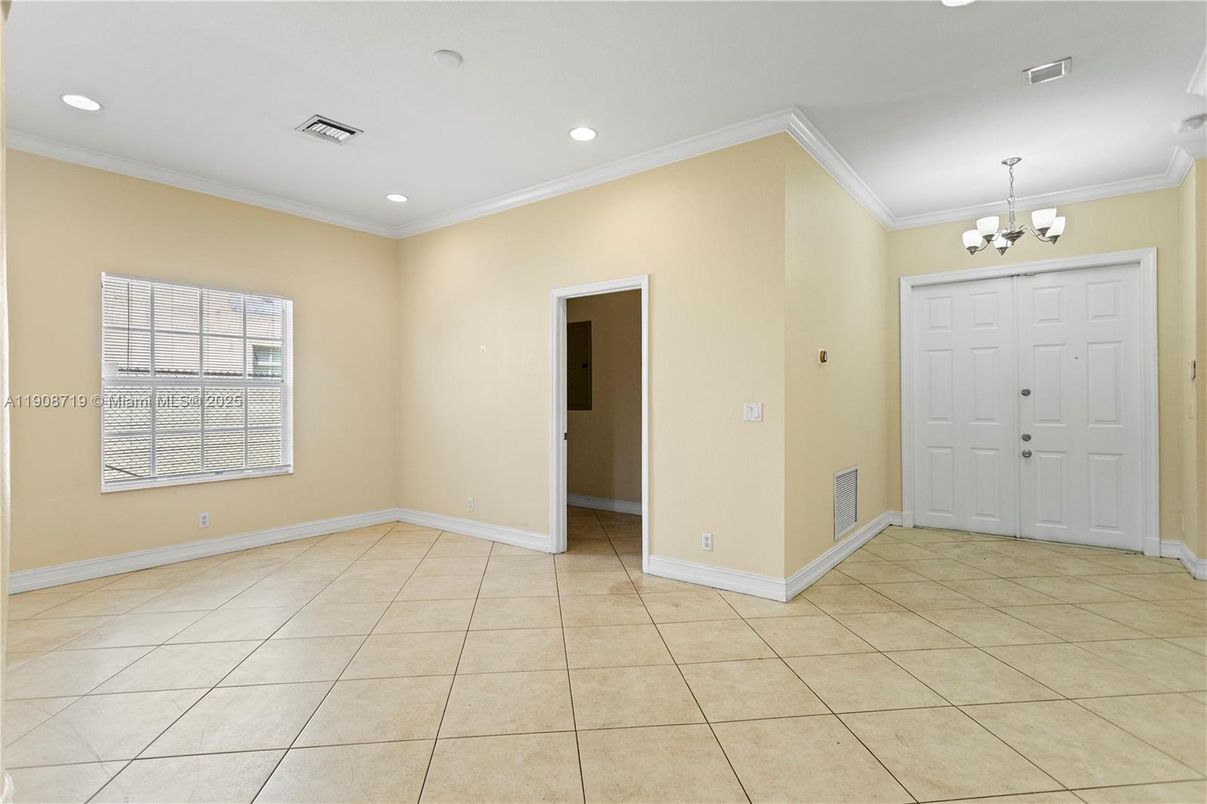 Chandelier, Empty room, Interior, Recessed Lighting