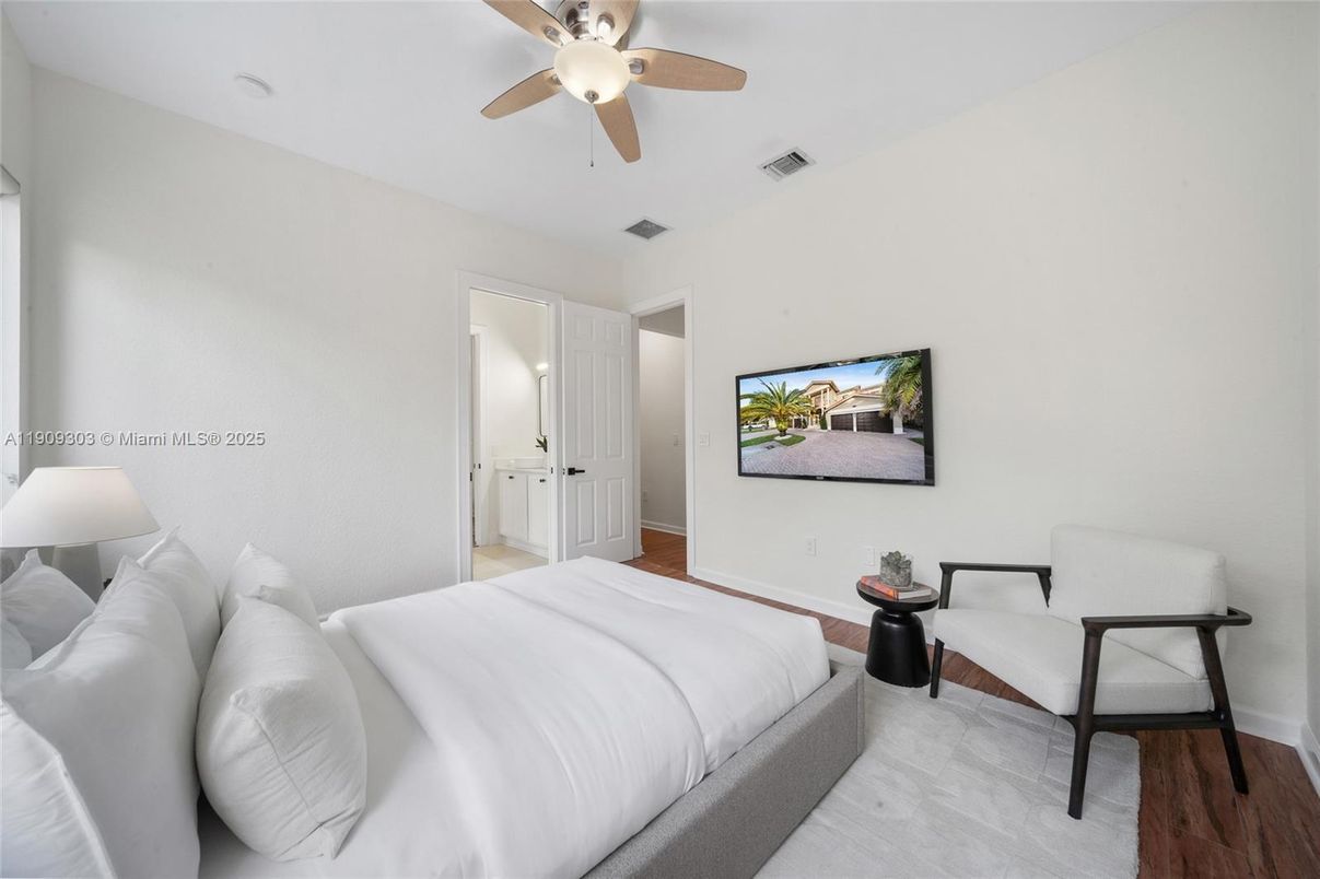 Bedroom, Interior, Wood Texture Flooring