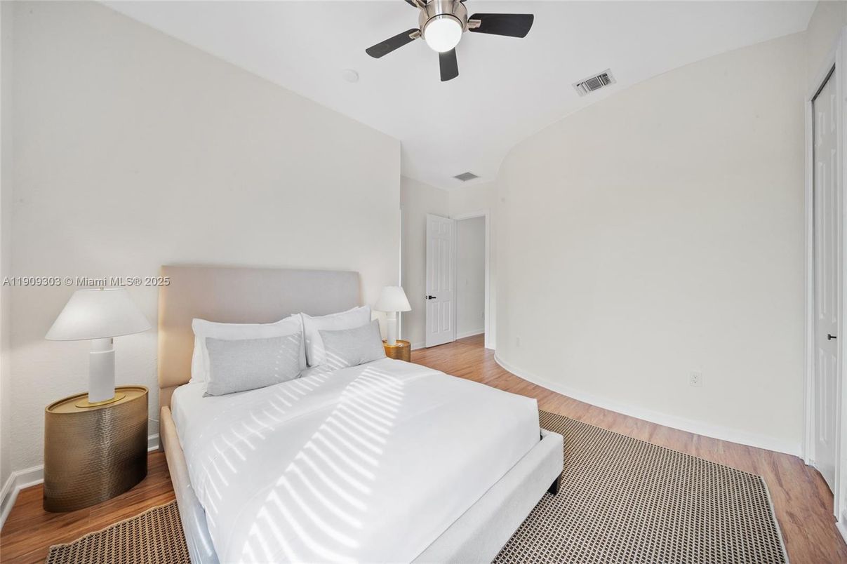 Bedroom, Interior, Wood Texture Flooring