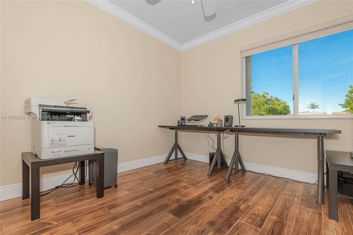 Home Office, Interior, Wood Texture Flooring