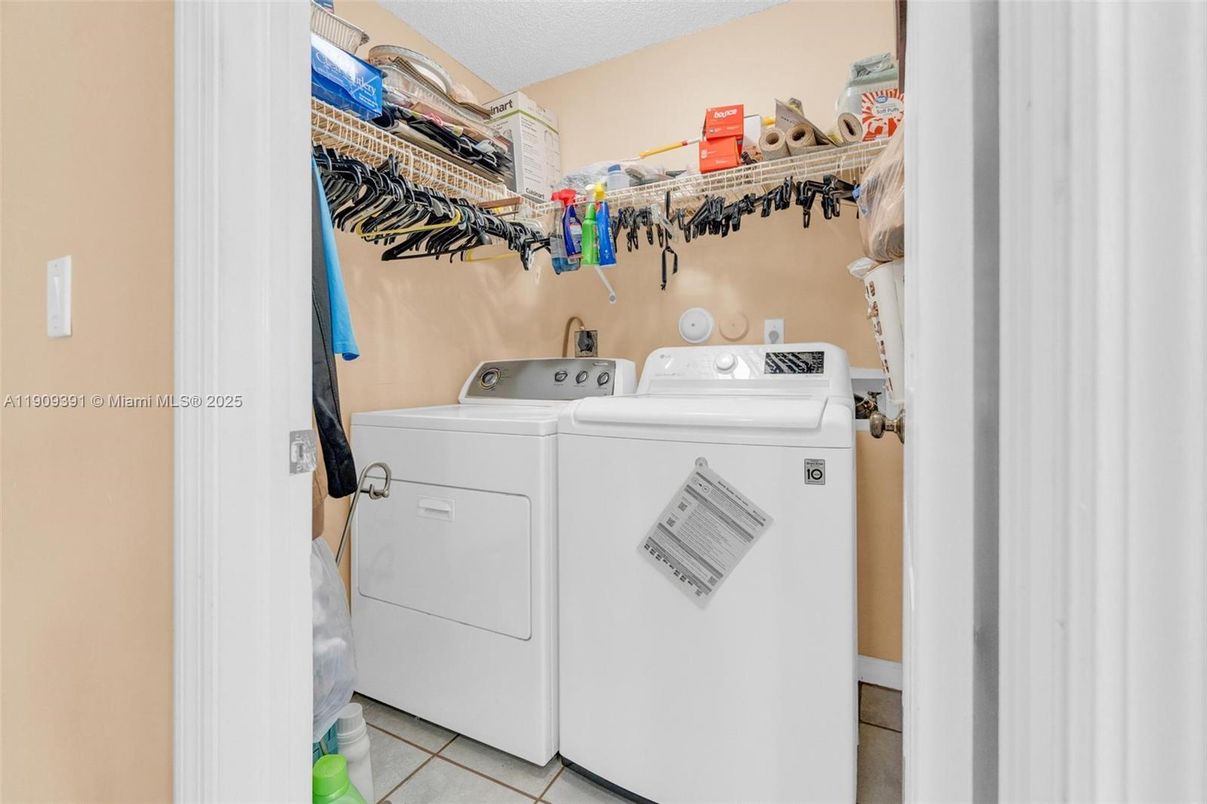 Interior, Utility Closets, Washer
