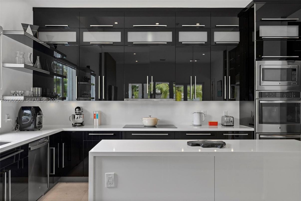 Interior, Kitchen, Stainless Steel Appliances