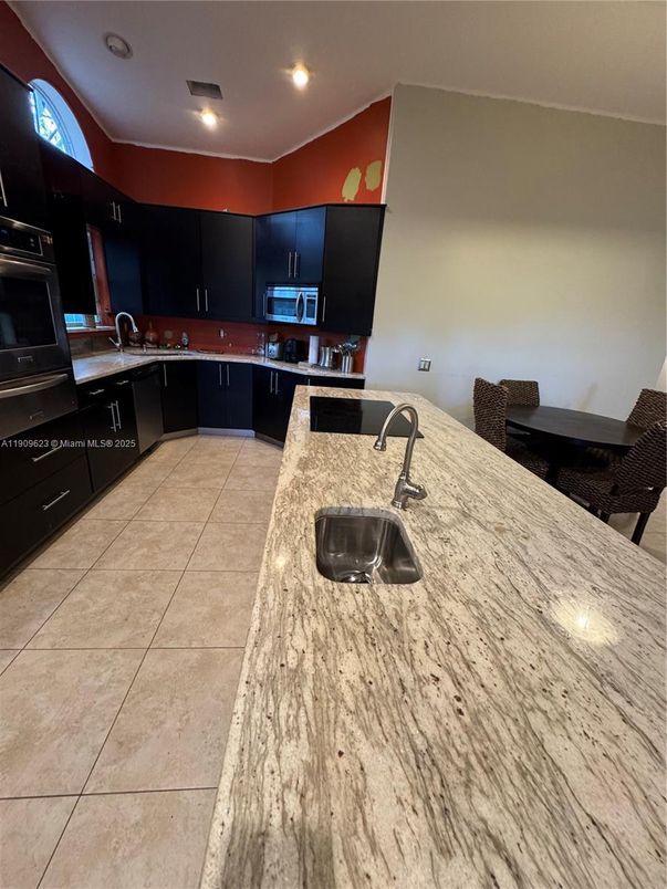 Interior, Kitchen, Recessed Lighting