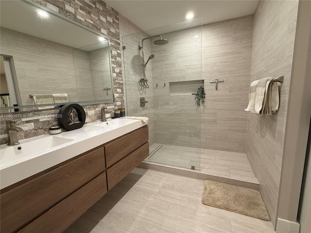 Bathroom, Dual Sink Vanities, Glass Shower, Interior, Recessed Lighting