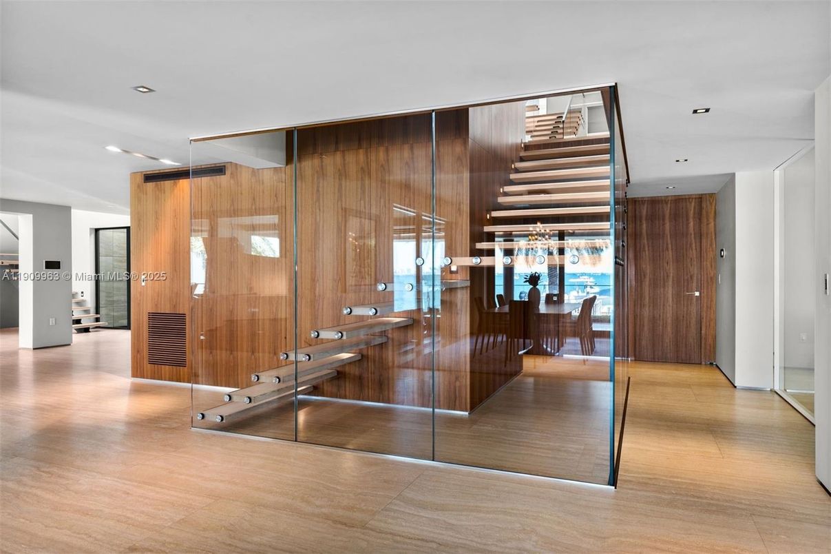 Interior, Recessed Lighting, Wood Texture Flooring, Wooden Walls