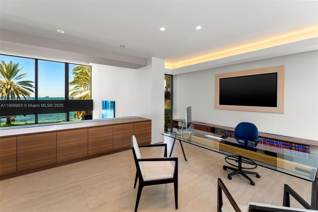 Home Office, Interior, Recessed Lighting, Water