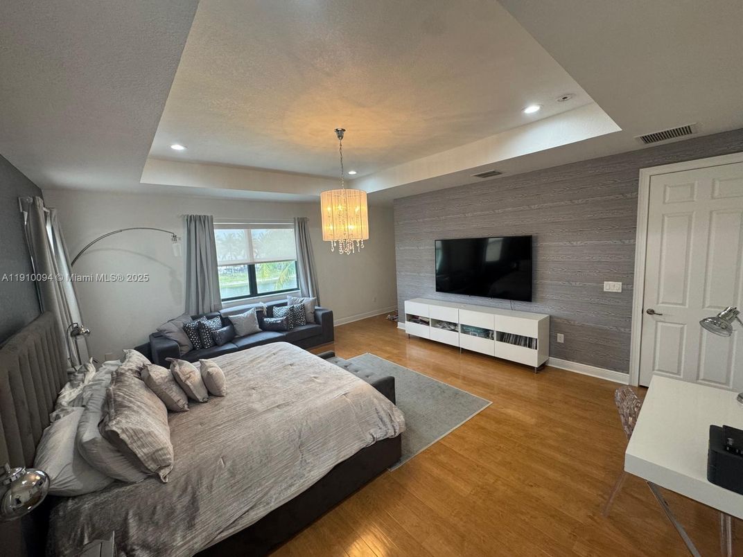 Bedroom, Chandelier, Interior, Recessed Lighting, Wood Texture Flooring
