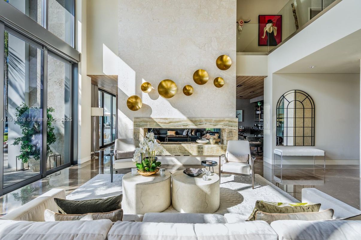 Fireplace, Interior, Living room