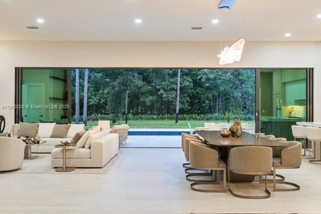 Dining room, Interior, Living room, Pendant Lights, Recessed Lighting