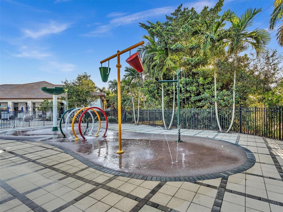 Backyard, Exterior, Playground