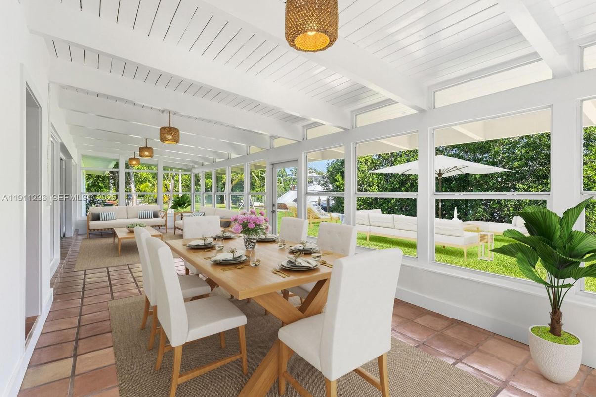 Dining room, Interior, Sun Room