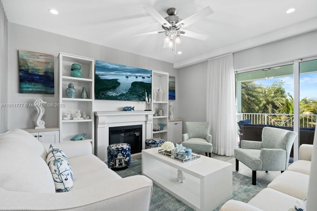 Fireplace, Interior, Living room, Recessed Lighting