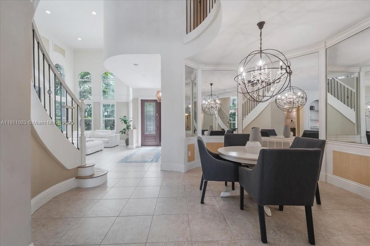 Chandelier, Dining room, Interior, Recessed Lighting