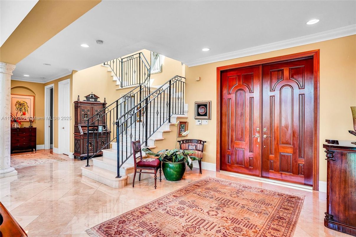 Interior, Recessed Lighting