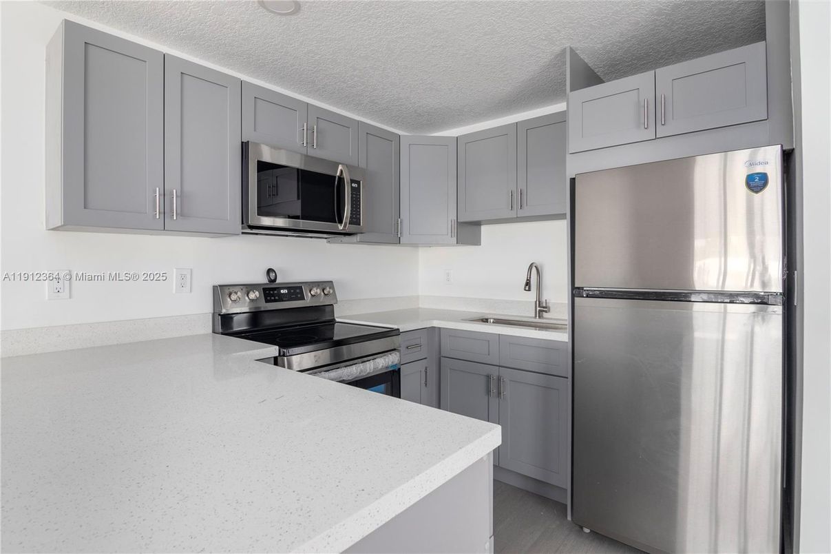 Interior, Kitchen, Stainless Steel Appliances