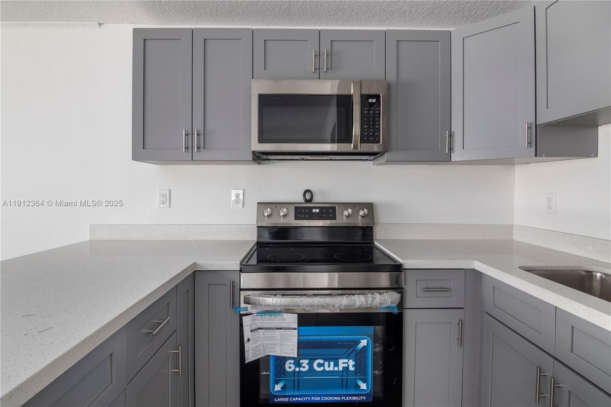 Interior, Kitchen, Stainless Steel Appliances