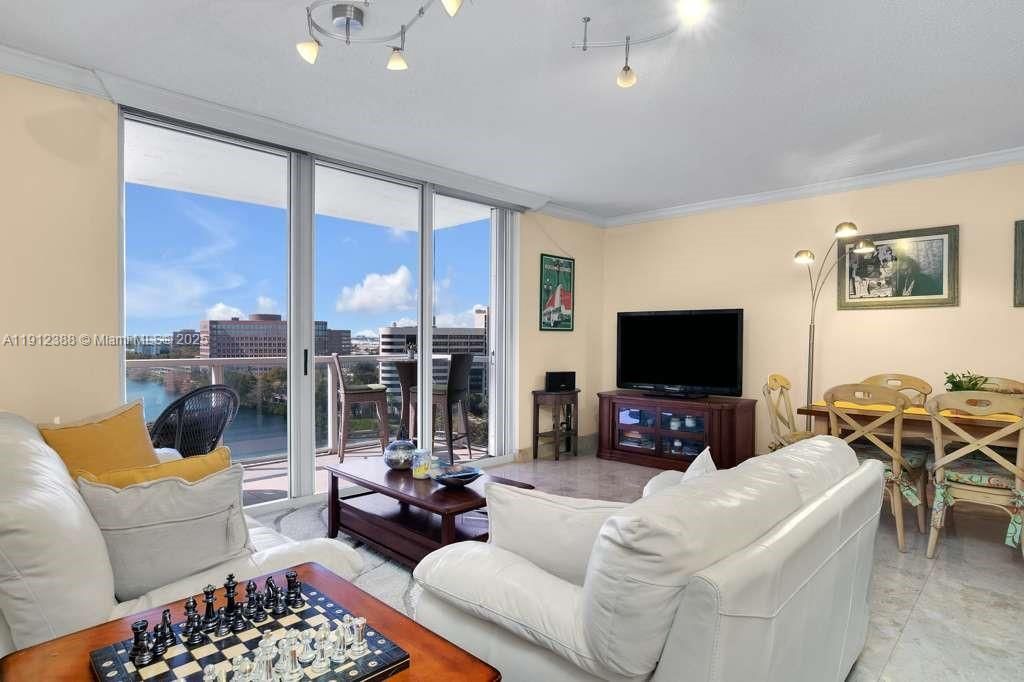 Dining room, Interior, Living room, Water