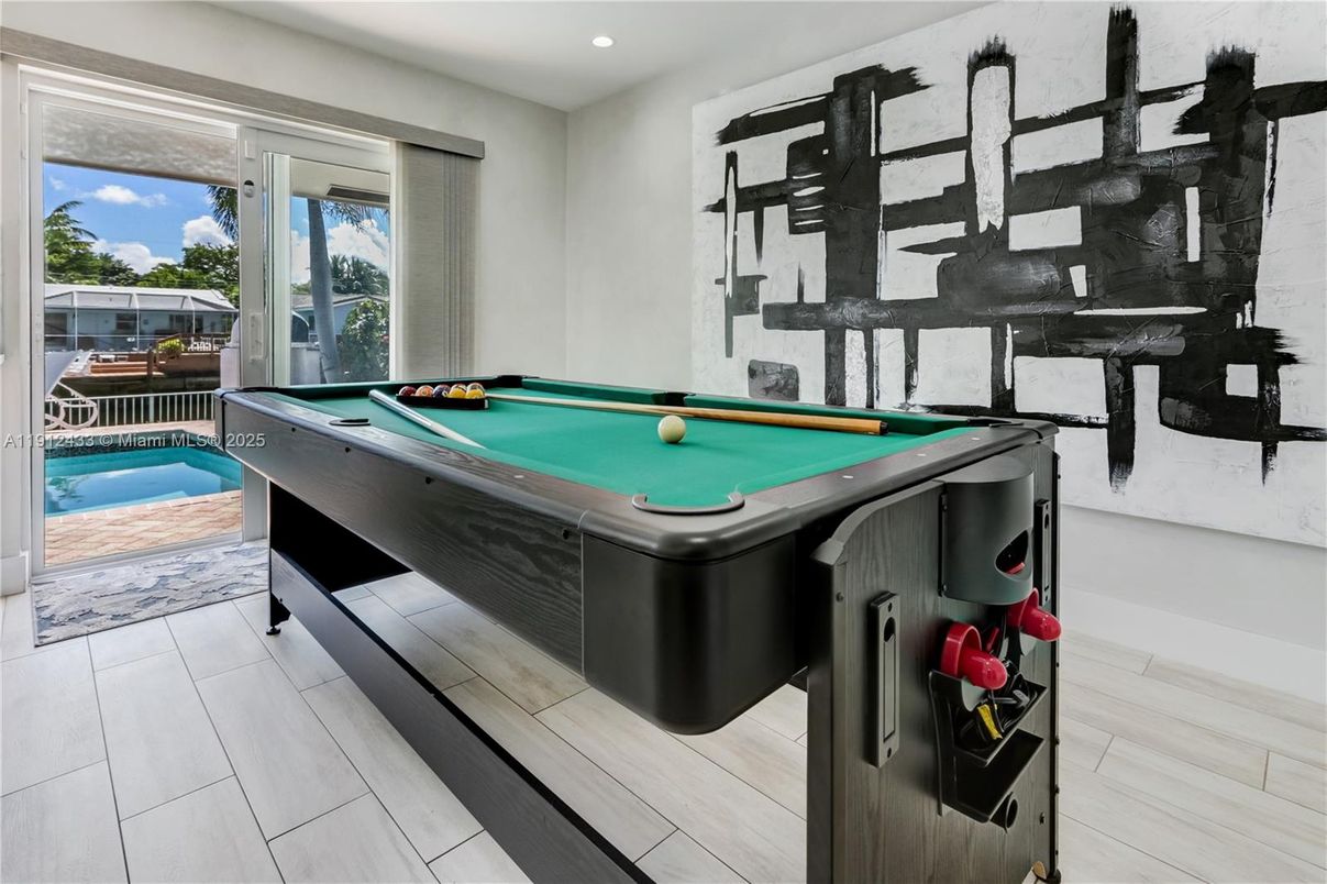 Billiard Table, Game Room, Interior, Recessed Lighting