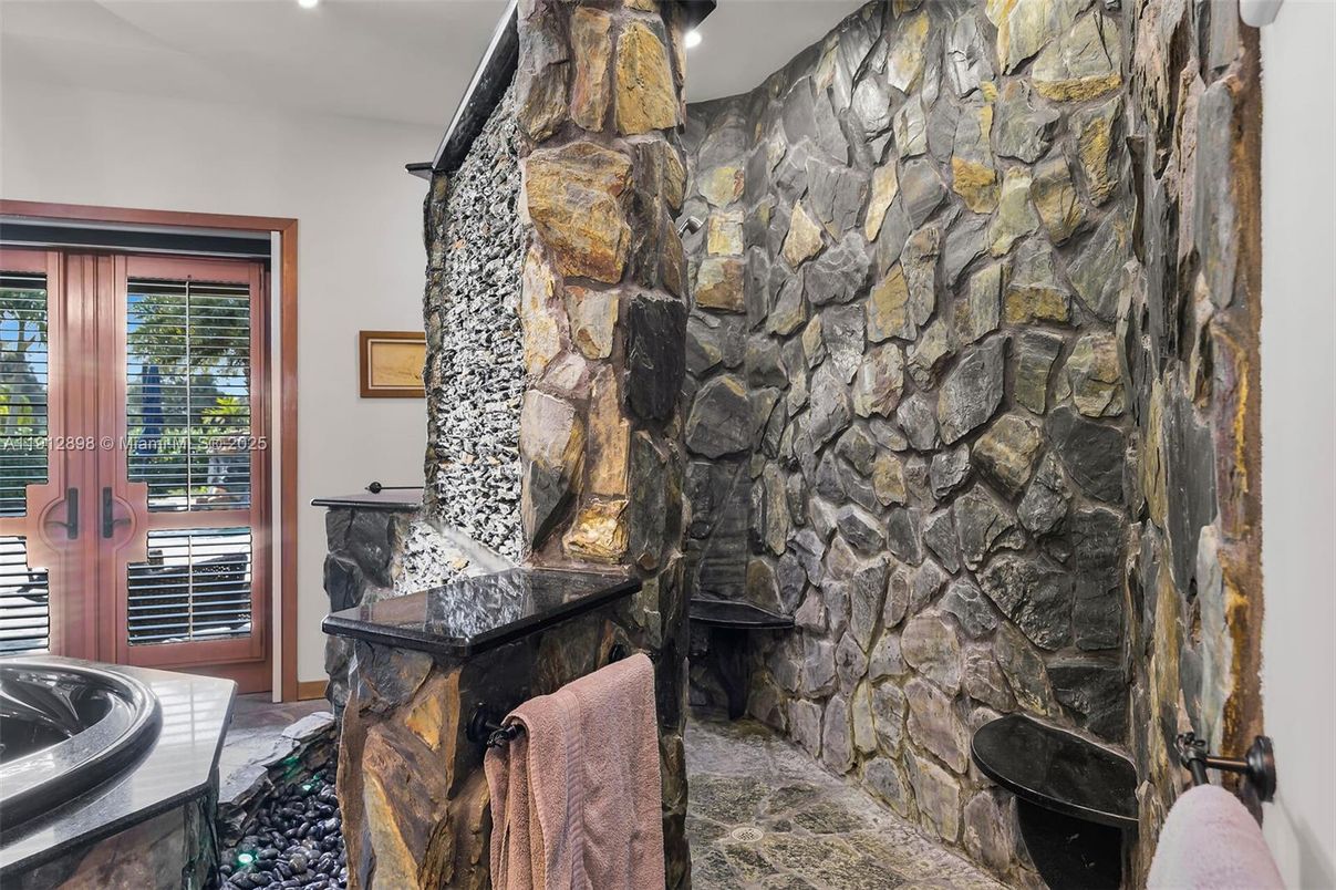 Bathroom, Interior, Stone Walls