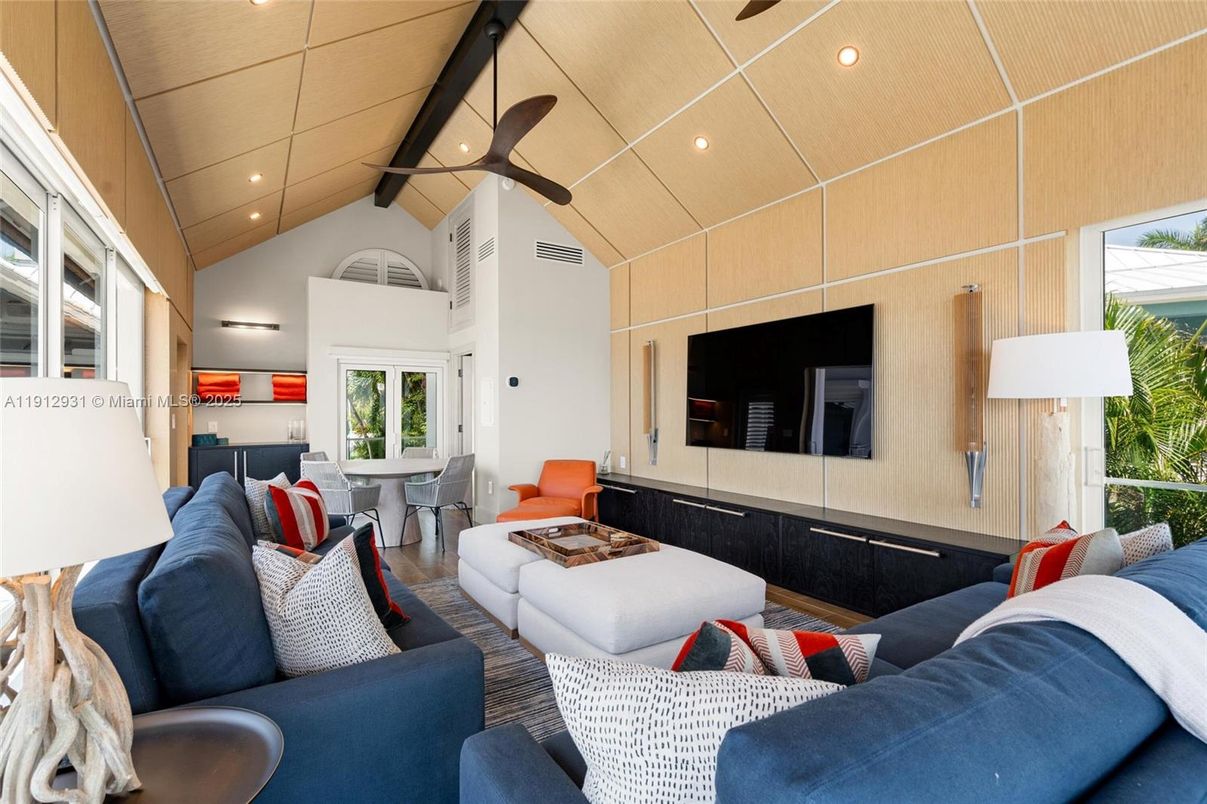 Interior, Living room, Recessed Lighting