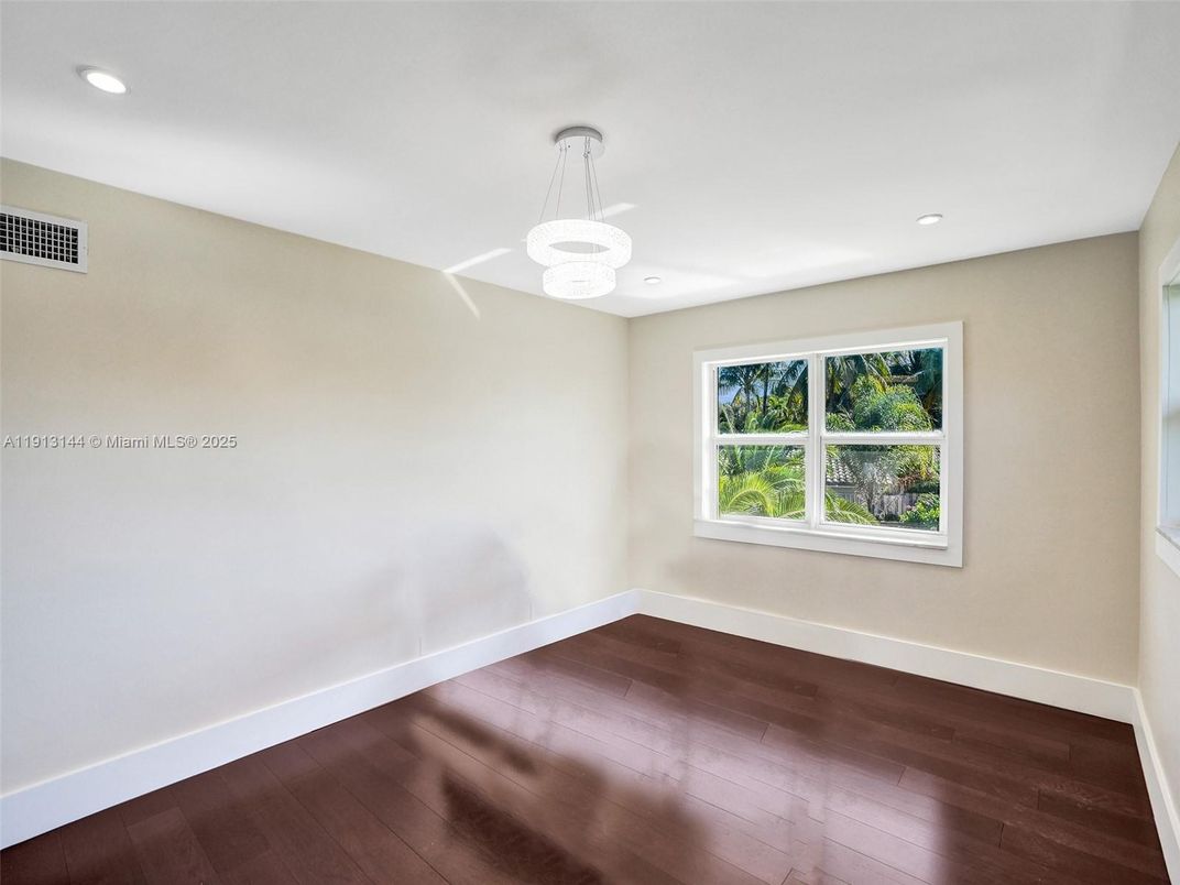 Chandelier, Empty room, Interior, Recessed Lighting, Wood Texture Flooring