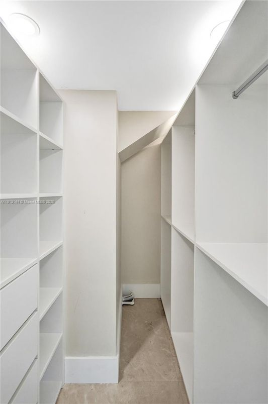 Interior, Walk-in Closets