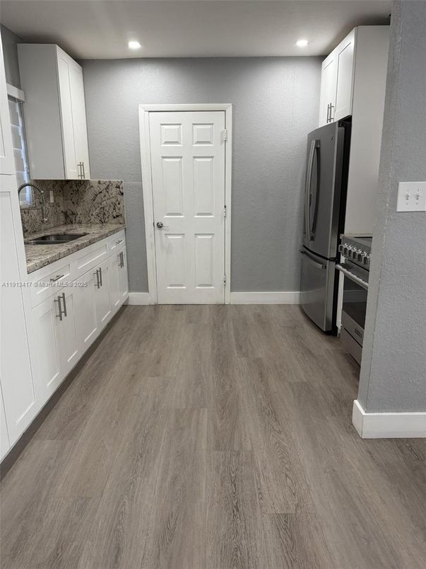 Interior, Kitchen, Recessed Lighting, Wood Texture Flooring