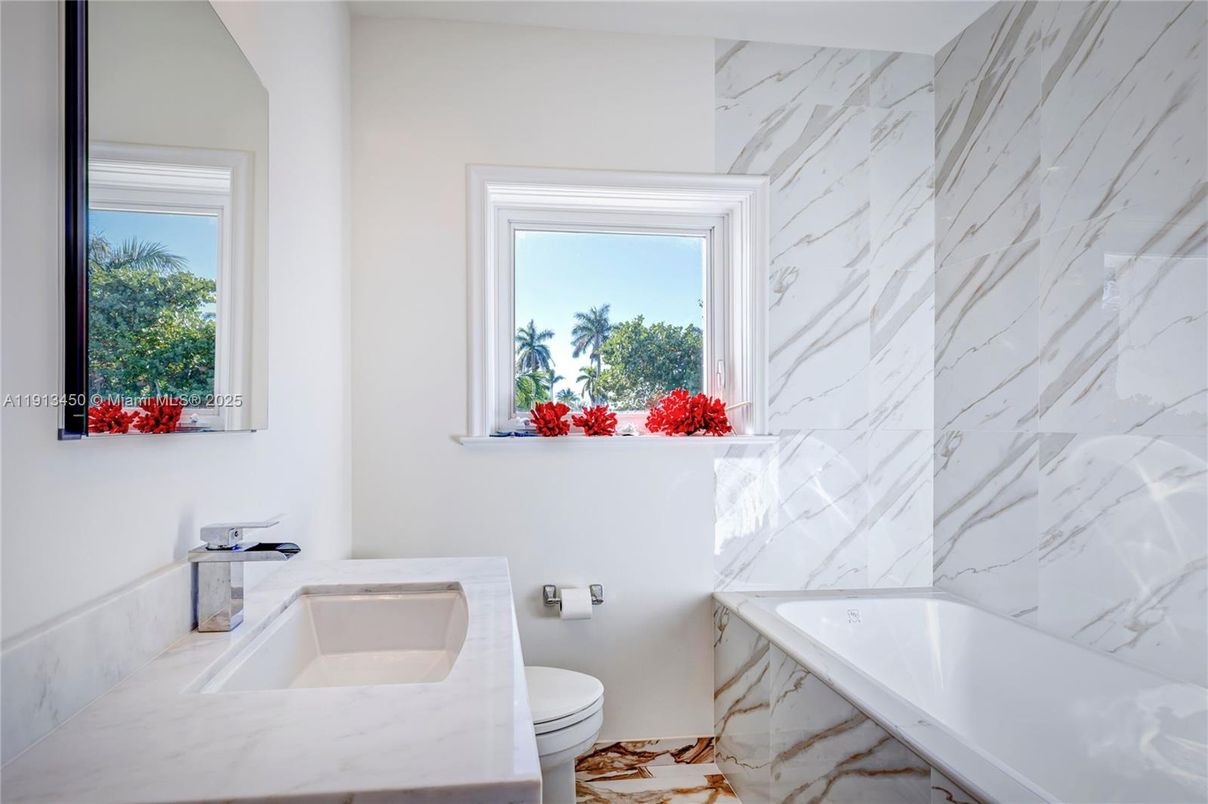 Bathroom, Interior, Marble Walls