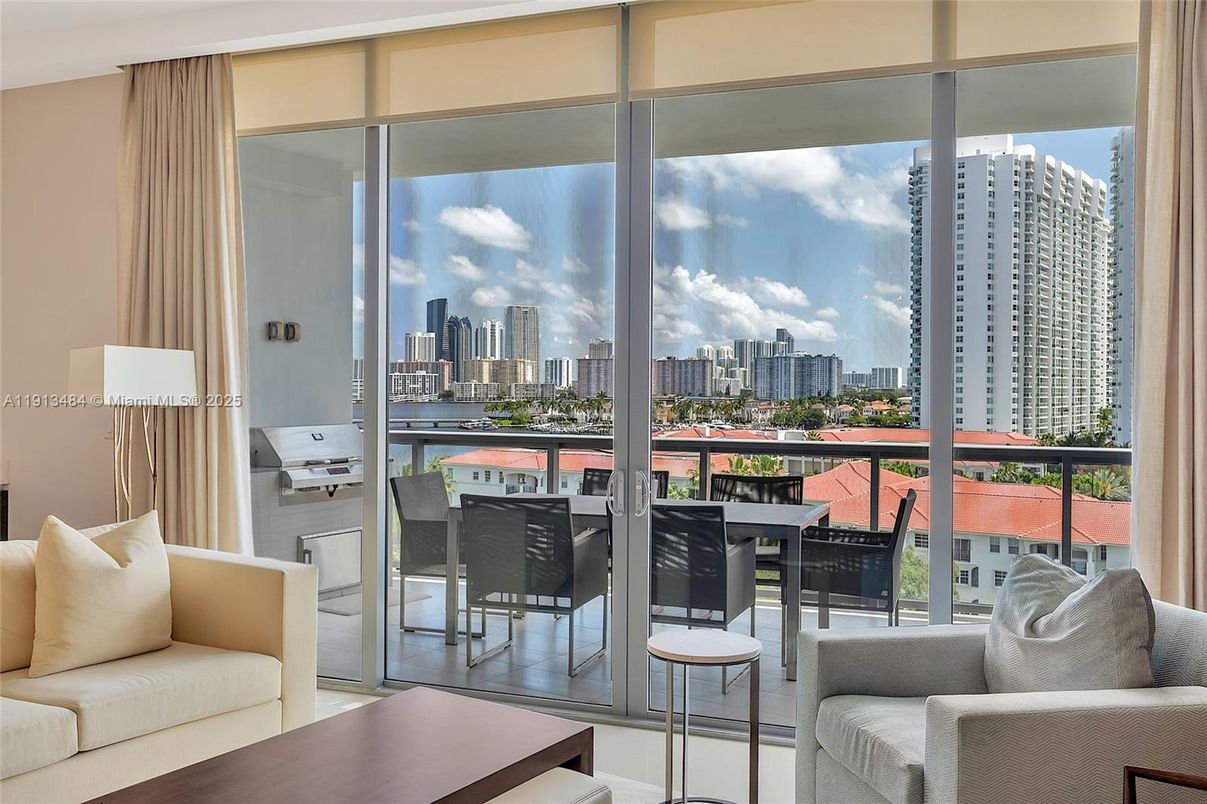 Water, Exterior, Interior, Other, Skyline