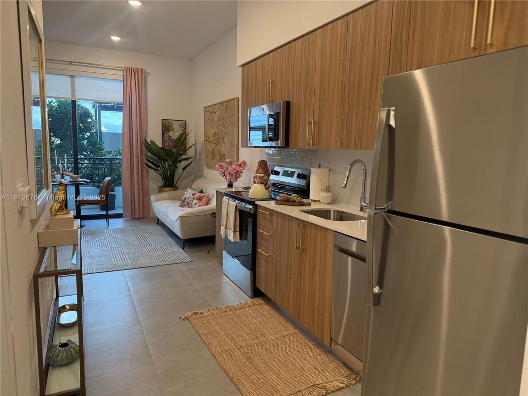 Interior, Kitchen, Living room, Recessed Lighting, Stainless Steel Appliances