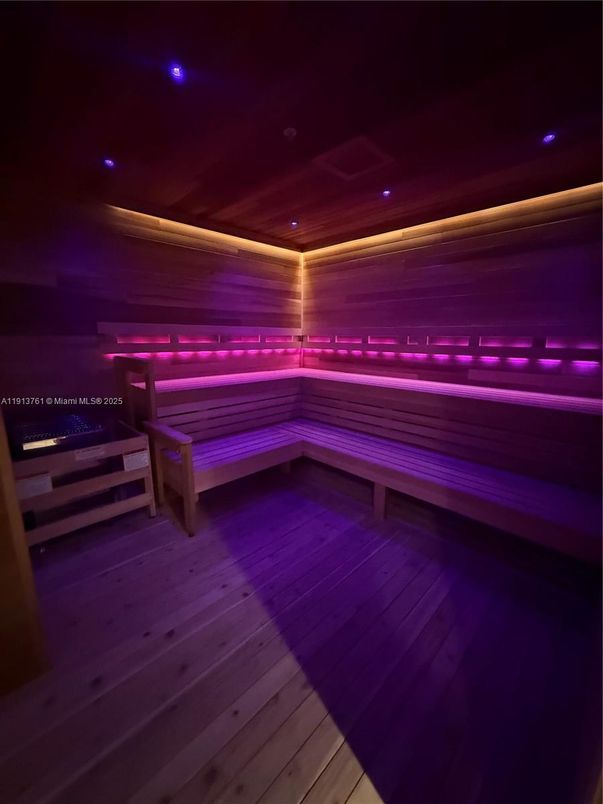 Interior, Recessed Lighting, Sauna Room
