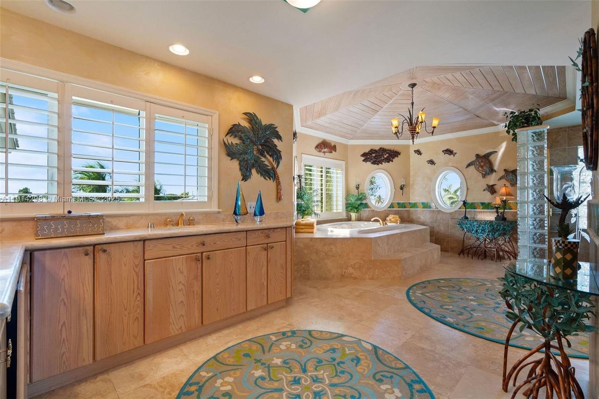 Bathroom, Chandelier, Dual Sink Vanities, Interior, Recessed Lighting