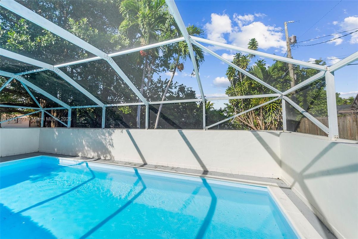Glass Ceilings, Interior, Pool, Sun Room