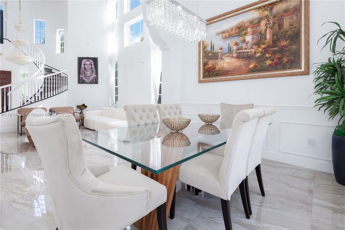 Chandelier, Dining room, Interior, Marble