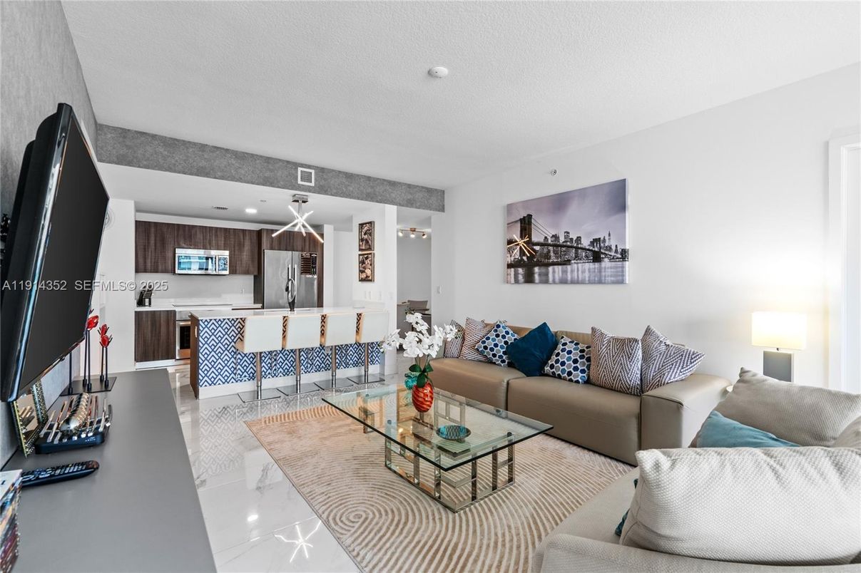 Interior, Kitchen, Living room, Recessed Lighting