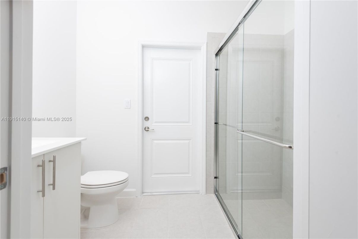 Bathroom, Glass Shower, Interior