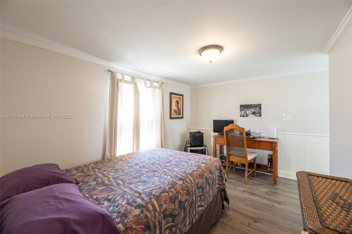 Bedroom, Home Office, Interior, Wood Texture Flooring