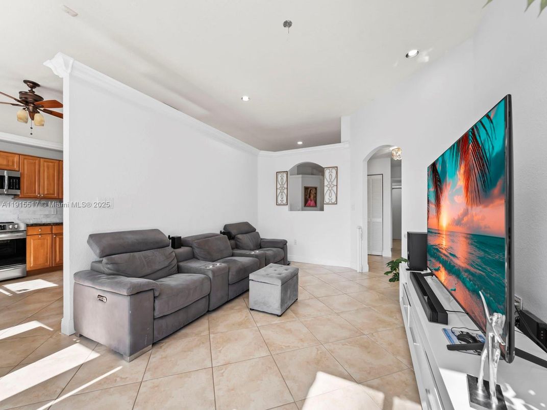 Interior, Kitchen, Living room, Recessed Lighting, Water