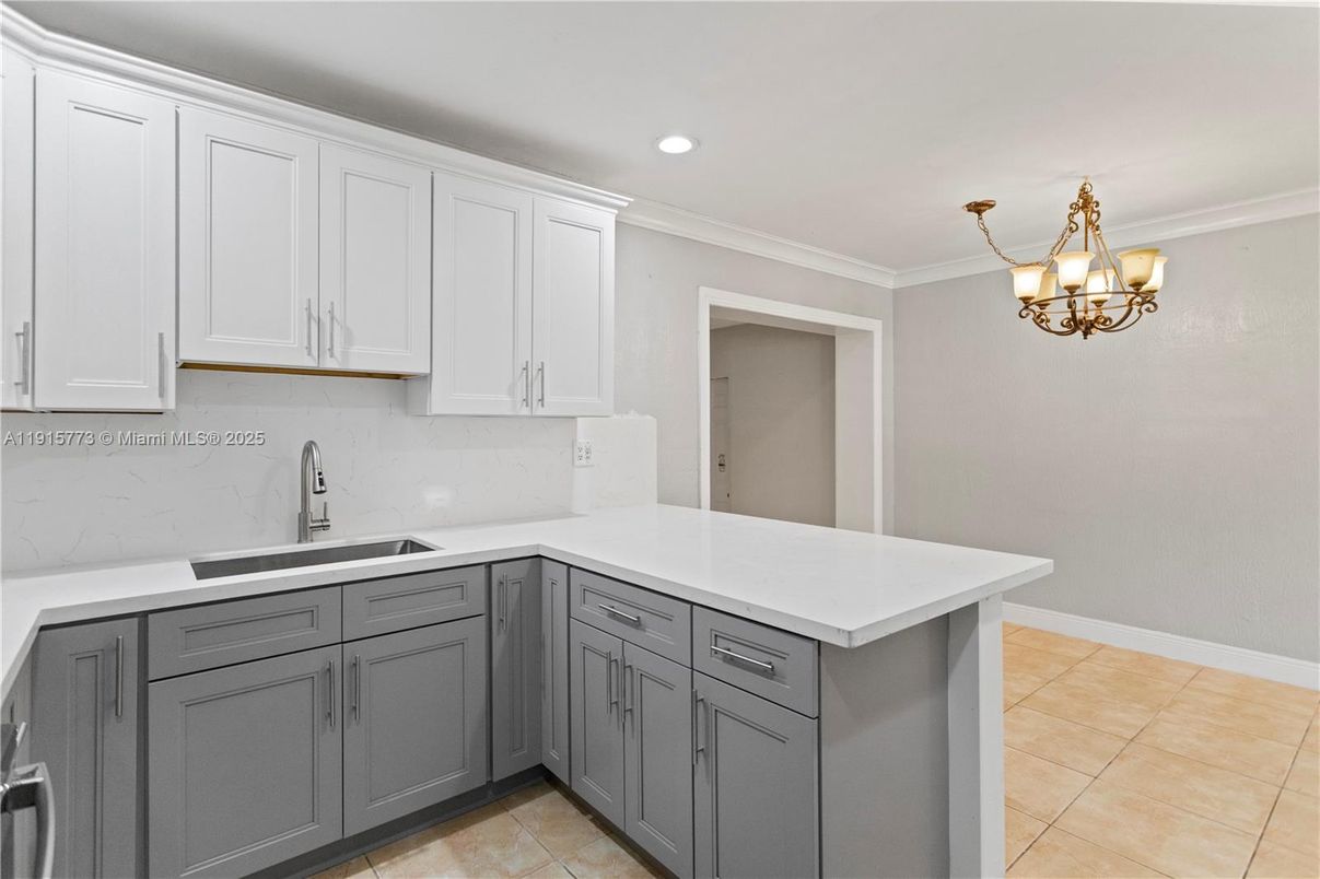 Chandelier, Interior, Kitchen, Recessed Lighting