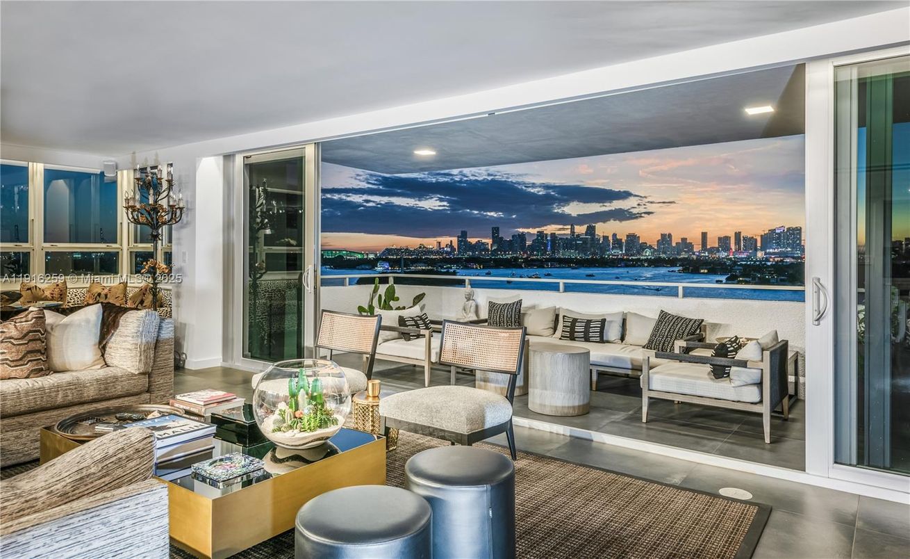 Water, Interior, Living room, Other