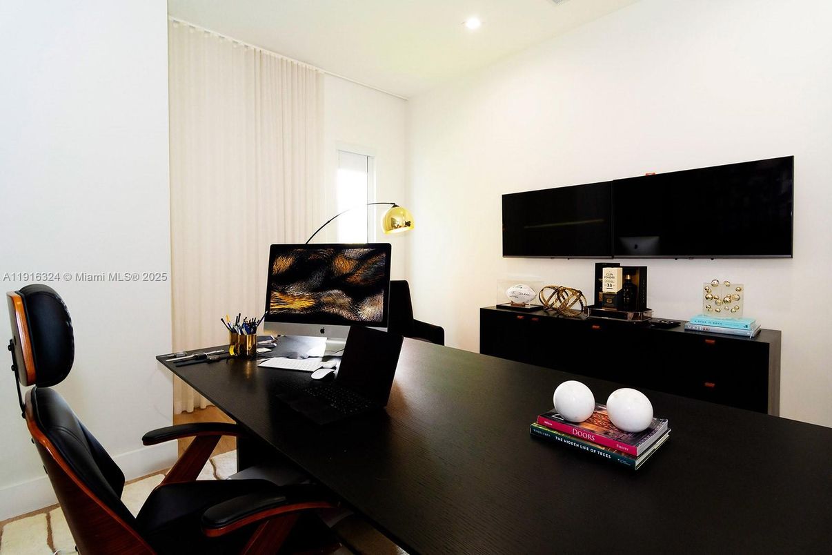 Home Office, Interior, Recessed Lighting