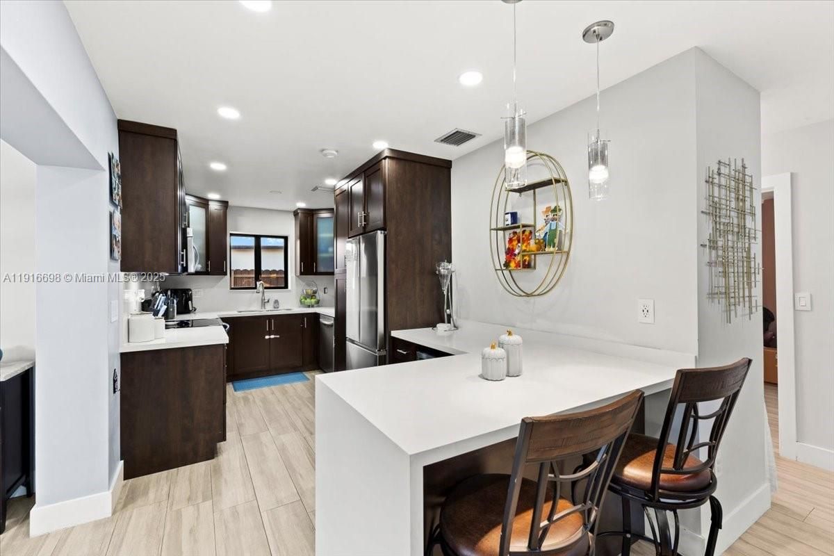 Interior, Kitchen, Pendant Lights, Recessed Lighting, Wood Texture Flooring