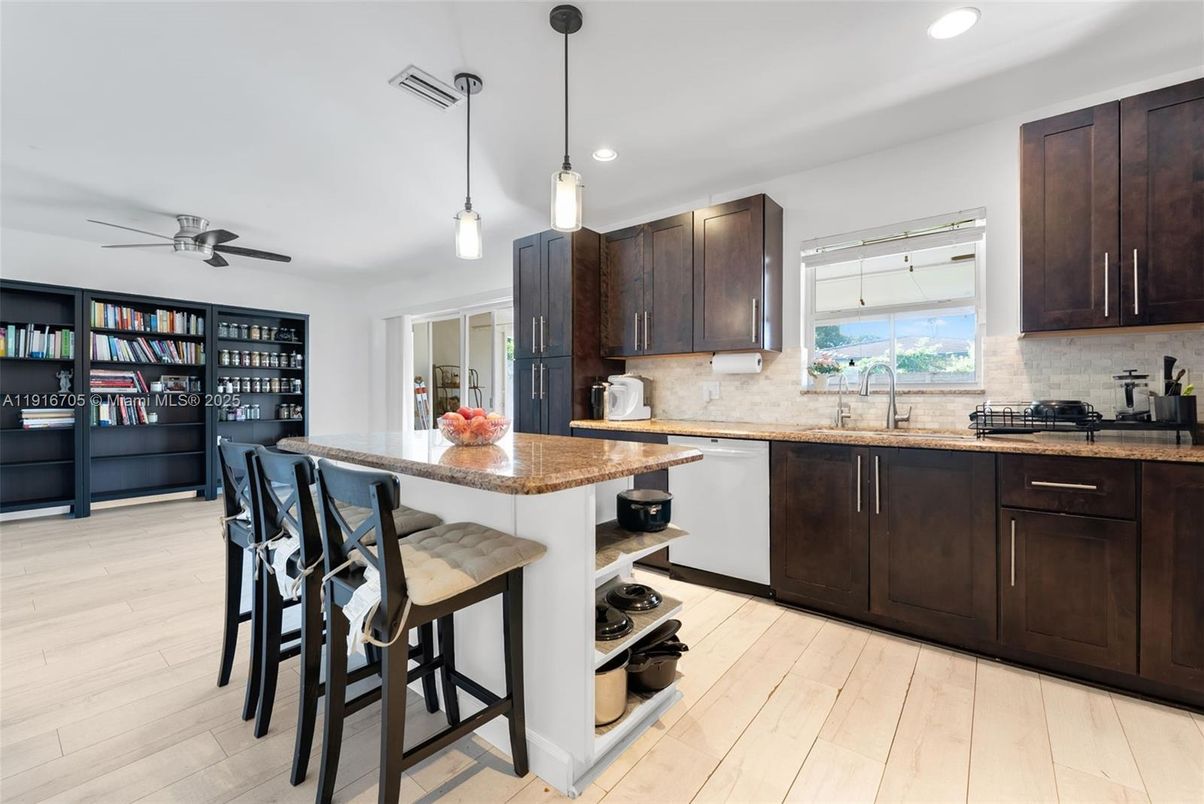 Interior, Kitchen, Pendant Lights, Recessed Lighting, Wood Texture Flooring