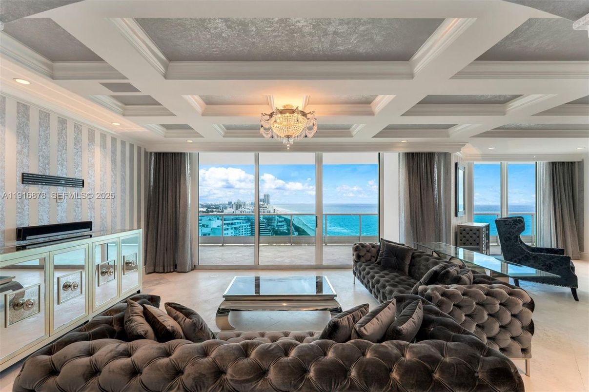 Chandelier, Interior, Living room, Recessed Lighting, Water