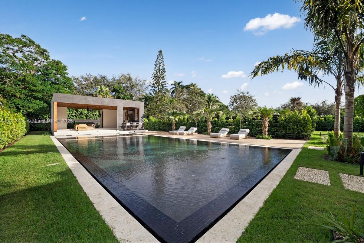 Backyard, Exterior, Pool