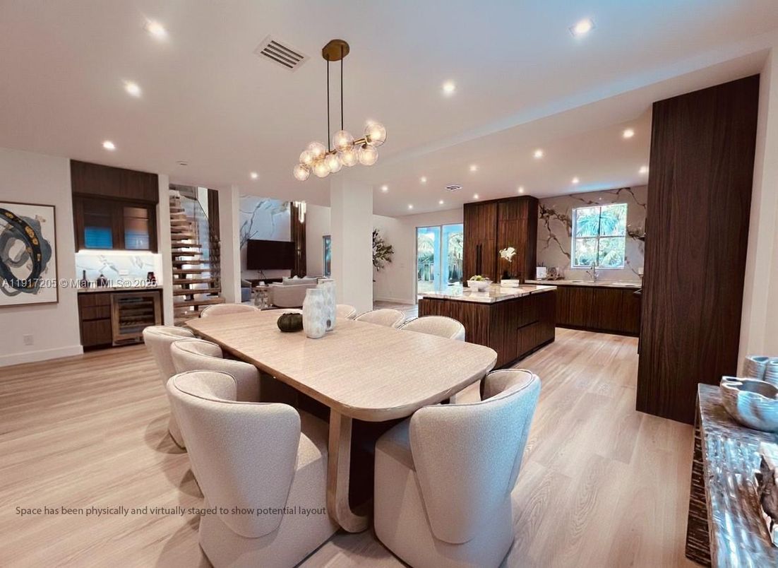 Dining room, Interior, Pendant Lights, Recessed Lighting, Wood Texture Flooring