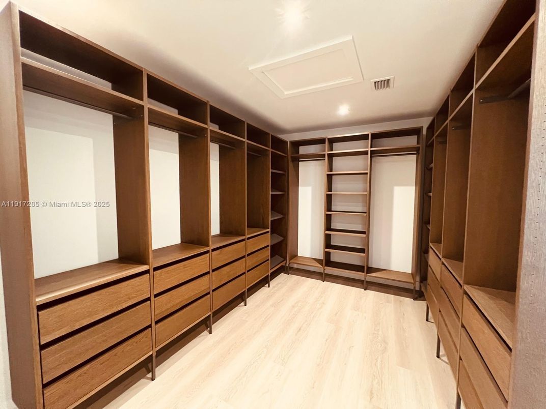 Interior, Recessed Lighting, Walk-in Closets, Wood Texture Flooring