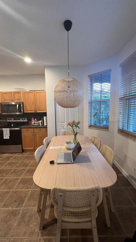 Dining room, Interior, Kitchen, Pendant Lights, Recessed Lighting